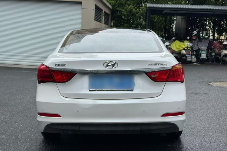 Used Hyundai Mistra 2014 1.8L Automatic Smart GLS Exterior 5
