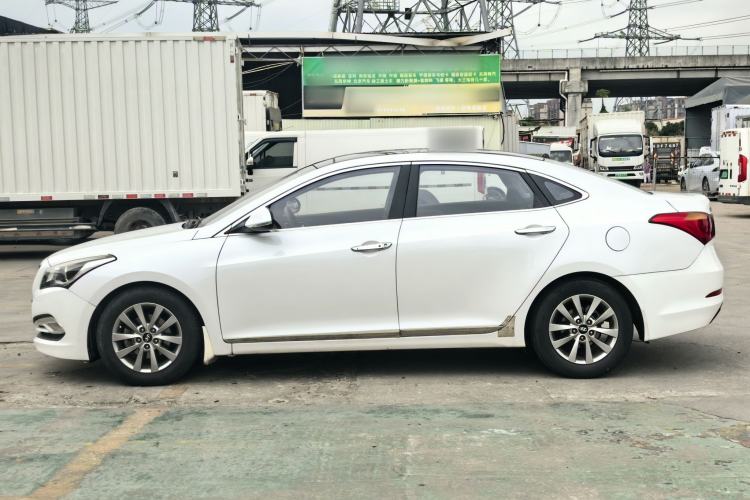 Used Hyundai Mistra 2014 1.8L Automatic Smart GLS Exterior 5