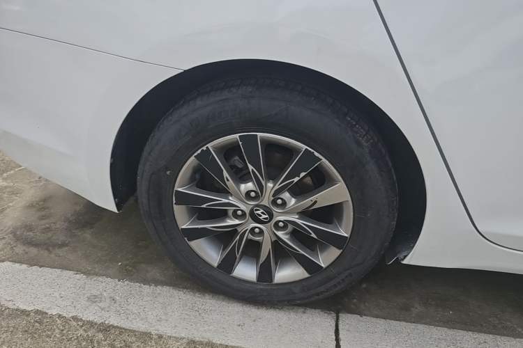 Used Hyundai Mistra 2014 1.8L Automatic Smart GLS Exterior 5