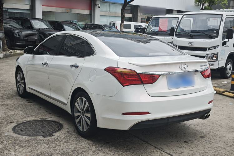 Used Hyundai Mistra 2014 1.8L Automatic Deluxe DLX Model Exterior 6