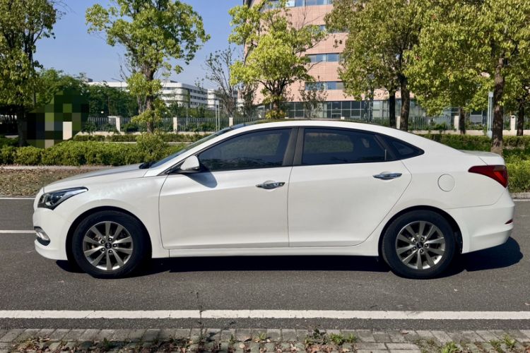 Used Hyundai Mistra 2014 1.8L Automatic Smart GLS Exterior 6