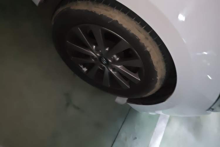 Used Hyundai Mistra 2014 1.8L Automatic Smart GLS Exterior 7