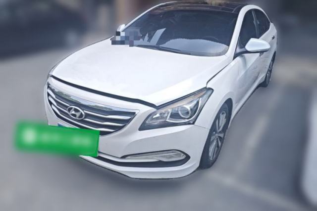 Hyundai Mistra 2014 1.8L Automatic Deluxe DLX Model usado