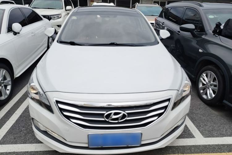 Used Hyundai Mistra 2014 1.8L Automatic Smart GLS Front