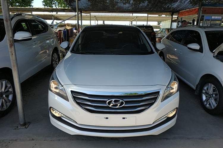 Used Hyundai Mistra 2014 1.8L Automatic Smart GLS Front