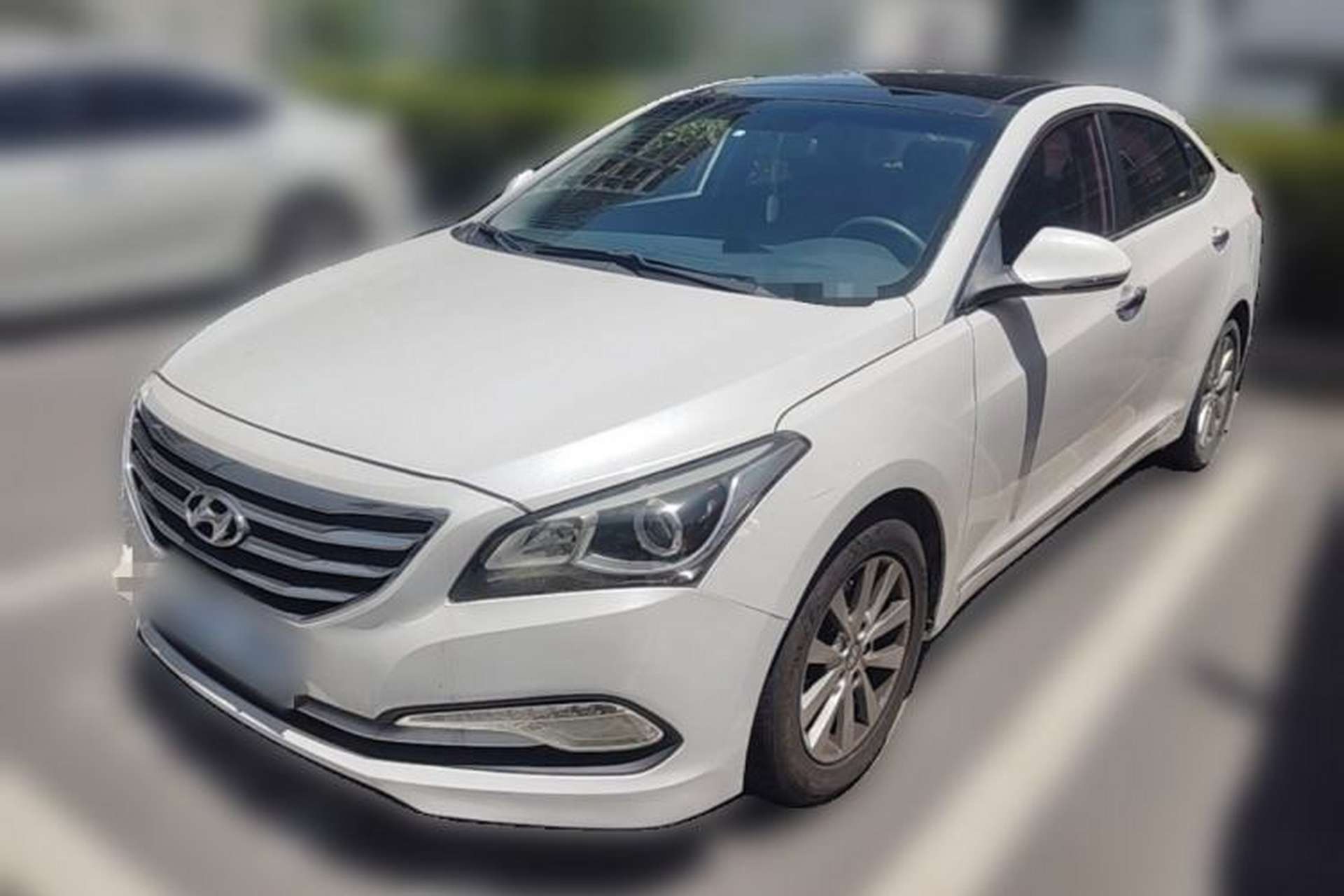 Used Hyundai Mistra 2014 1.8L Automatic Smart GLS Front Left 45 Deg