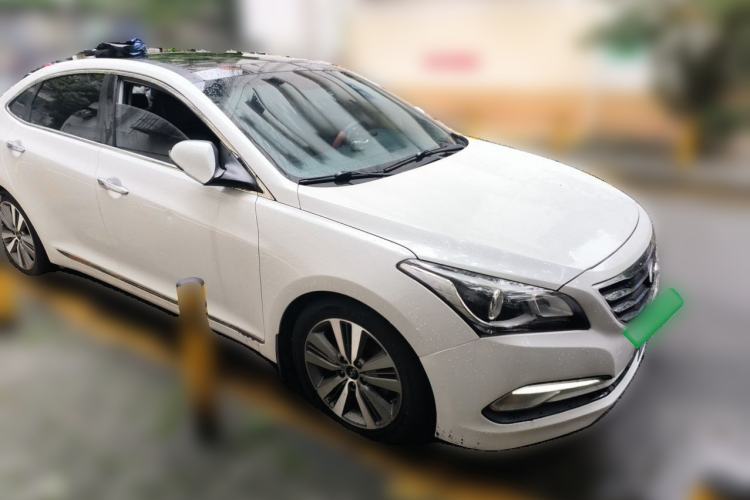 Used Hyundai Mistra 2014 1.8L Automatic Deluxe DLX Model Front Right 45 Deg