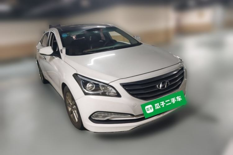 Used Hyundai Mistra 2014 1.8L Automatic Smart GLS Front Right 45 Deg
