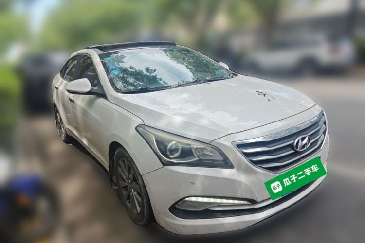 Used Hyundai Mistra 2014 1.8L Automatic Smart GLS Front Right 45 Deg