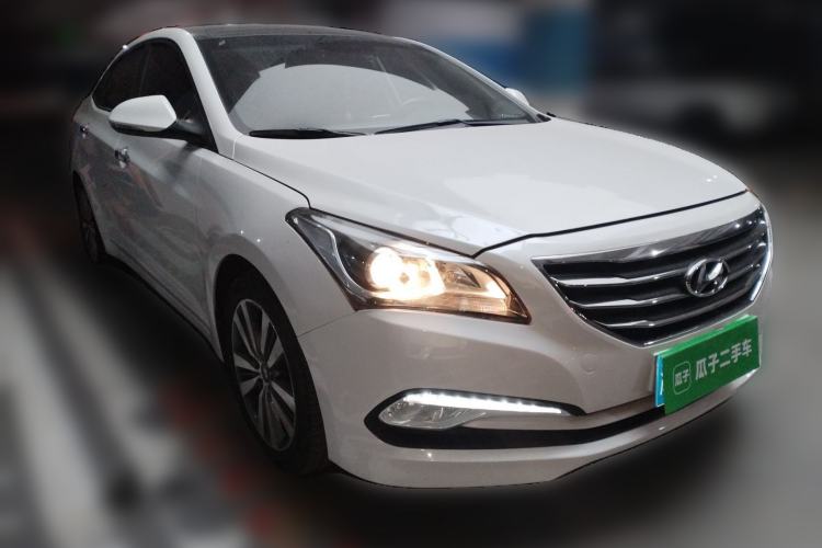 Used Hyundai Mistra 2014 1.8L Automatic Deluxe DLX Model Front Right 45 Deg