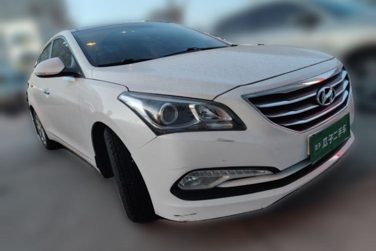 Used Hyundai Mistra 2014 1.8L Automatic Smart GLS Front Right 45 Deg
