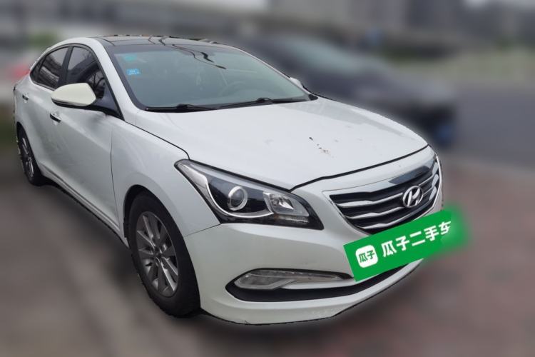 Used Hyundai Mistra 2014 1.8L Automatic Smart GLS Front Right 45 Deg