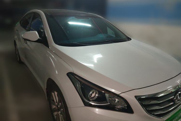 Used Hyundai Mistra 2014 1.8L Automatic Smart GLS Front Right 45 Deg