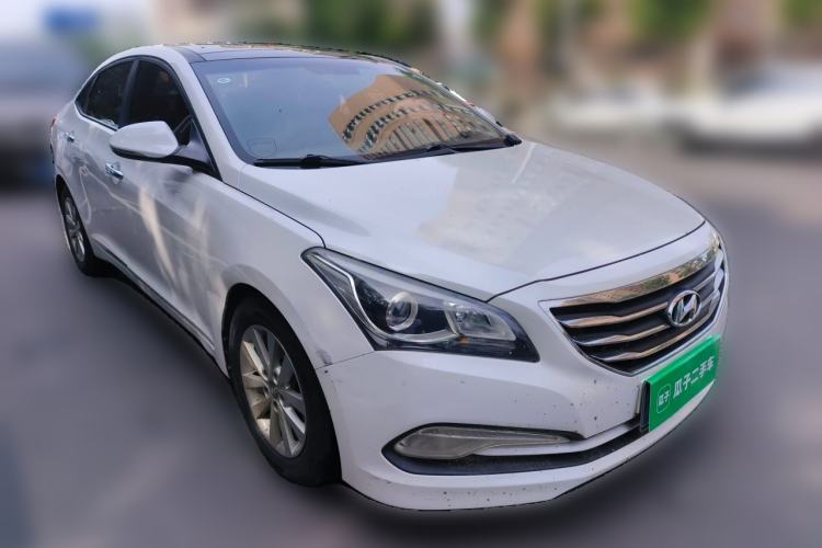 Used Hyundai Mistra 2014 1.8L Automatic Smart GLS Front Right 45 Deg
