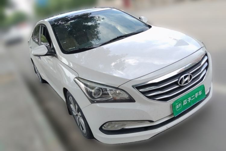 Used Hyundai Mistra 2014 1.8L Automatic Deluxe DLX Model Front Right 45 Deg