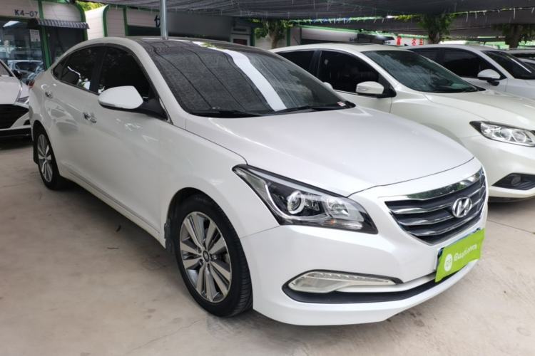 Used Hyundai Mistra 2014 1.8L Automatic Deluxe DLX Model Front Right 45 Deg