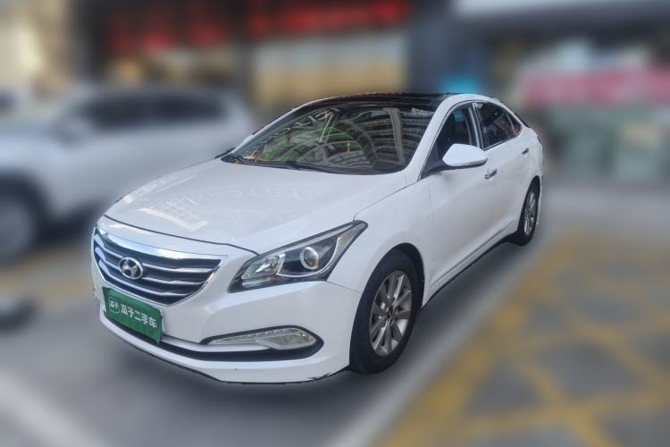 Used Hyundai Mistra 2014 1.8L Automatic Smart GLS Front Right 45 Deg