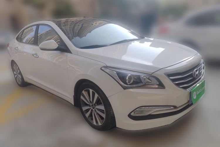 Used Hyundai Mistra 2014 1.8L Automatic Deluxe DLX Model Front Right 45 Deg