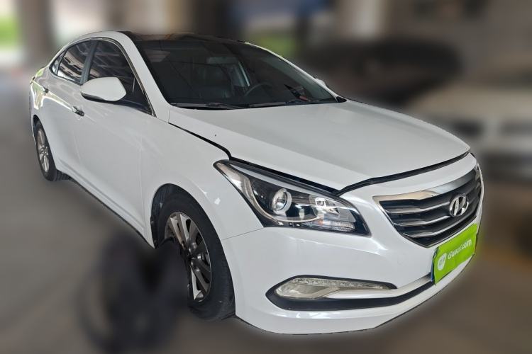 Used Hyundai Mistra 2014 1.8L Automatic Smart GLS Front Right 45 Deg
