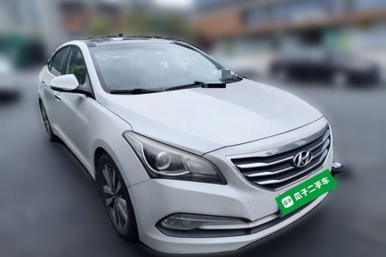 Used Hyundai Mistra 2014 1.8L Automatic Deluxe DLX Model Front Right 45 Deg