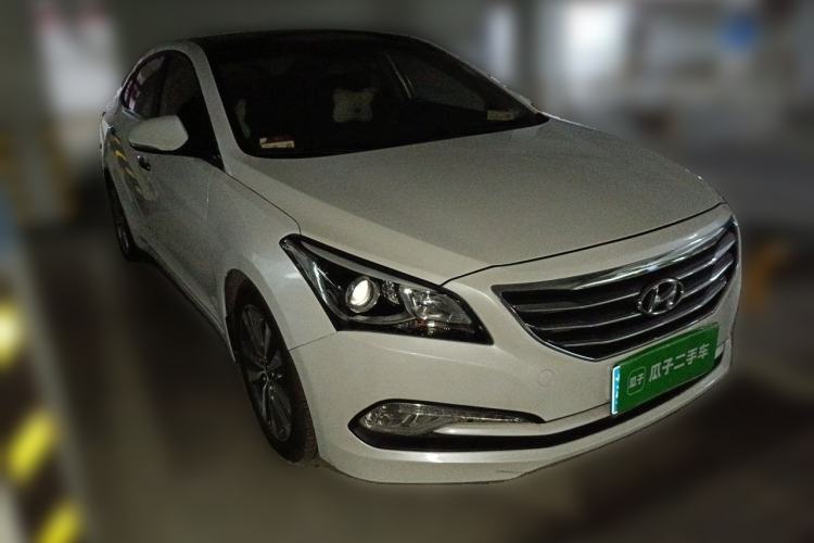 Used Hyundai Mistra 2014 1.8L Automatic Deluxe DLX Model Front Right 45 Deg