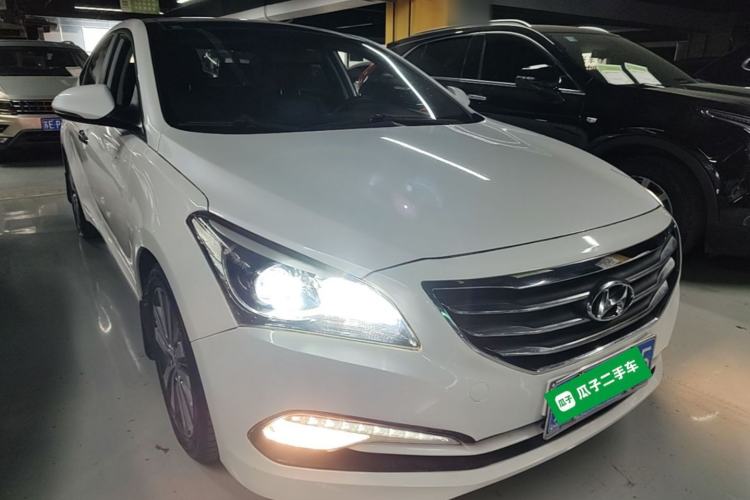 Used Hyundai Mistra 2014 1.8L Automatic Deluxe DLX Model Front Right 45 Deg