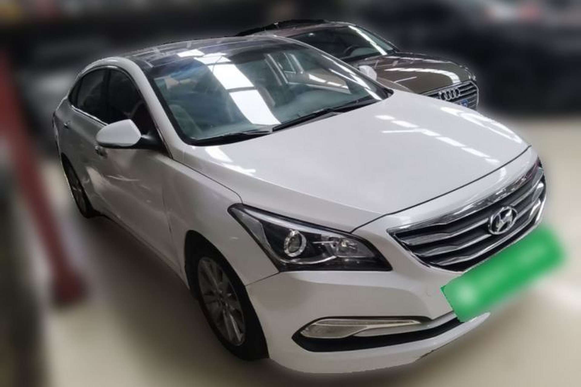 Used Hyundai Mistra 2014 1.8L Automatic Smart GLS Front Right 45 Deg