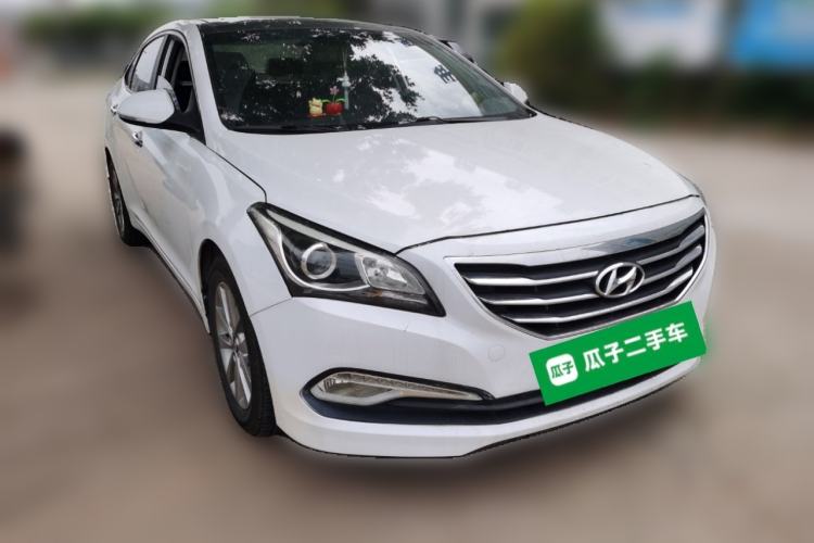 Used Hyundai Mistra 2014 1.8L Automatic Smart GLS Front Right 45 Deg