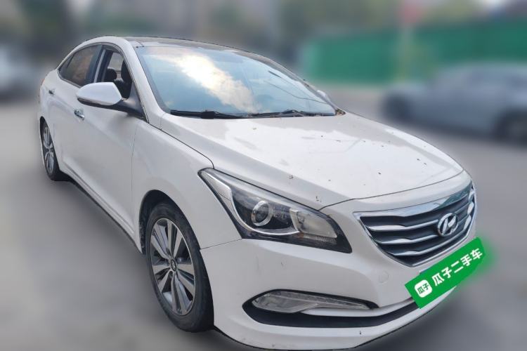 Used Hyundai Mistra 2014 1.8L Automatic Deluxe DLX Model Front Right 45 Deg