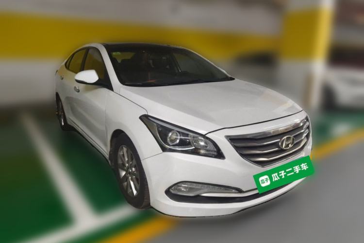 Used Hyundai Mistra 2014 1.8L Automatic Smart GLS Front Right 45 Deg