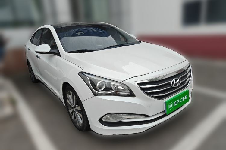 Used Hyundai Mistra 2014 1.8L Automatic Deluxe DLX Model Front Right 45 Deg