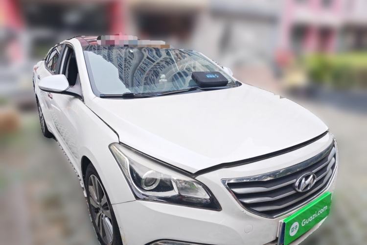 Used Hyundai Mistra 2014 1.8L Automatic Deluxe DLX Model Front Right 45 Deg