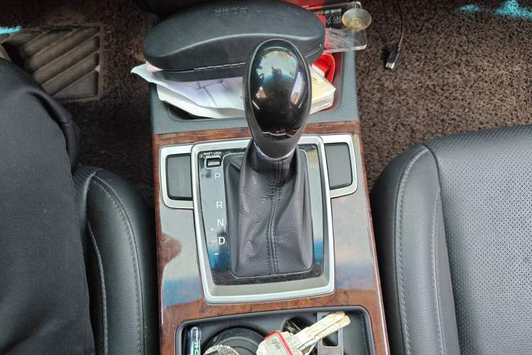 Used Hyundai Mistra 2014 1.8L Automatic Deluxe DLX Model Gear Lever