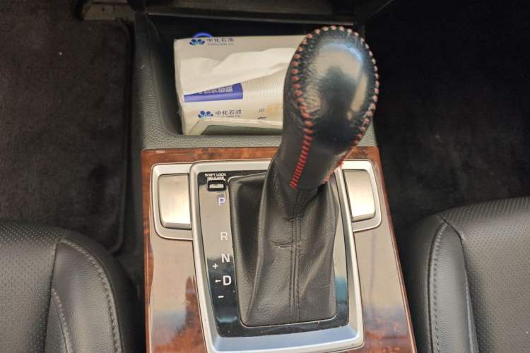 Used Hyundai Mistra 2014 1.8L Automatic Deluxe DLX Model Gear Lever