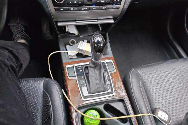 Used Hyundai Mistra 2014 1.8L Automatic Deluxe DLX Model Gear Lever