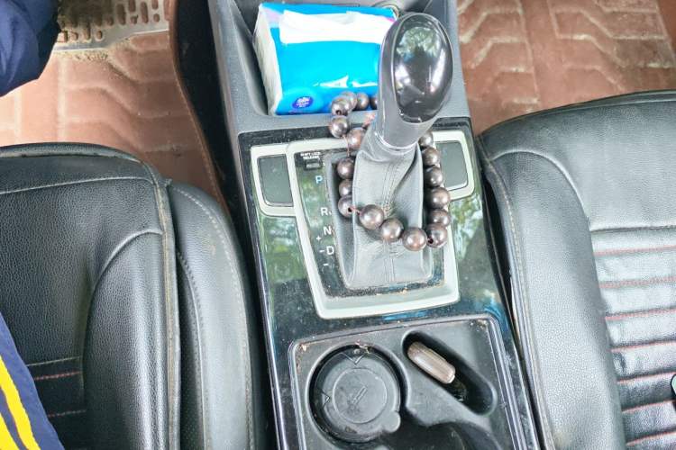 Used Hyundai Mistra 2014 1.8L Automatic Deluxe DLX Model Gear Lever