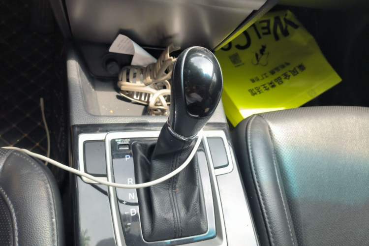 Used Hyundai Mistra 2014 1.8L Automatic Smart GLS Gear Lever