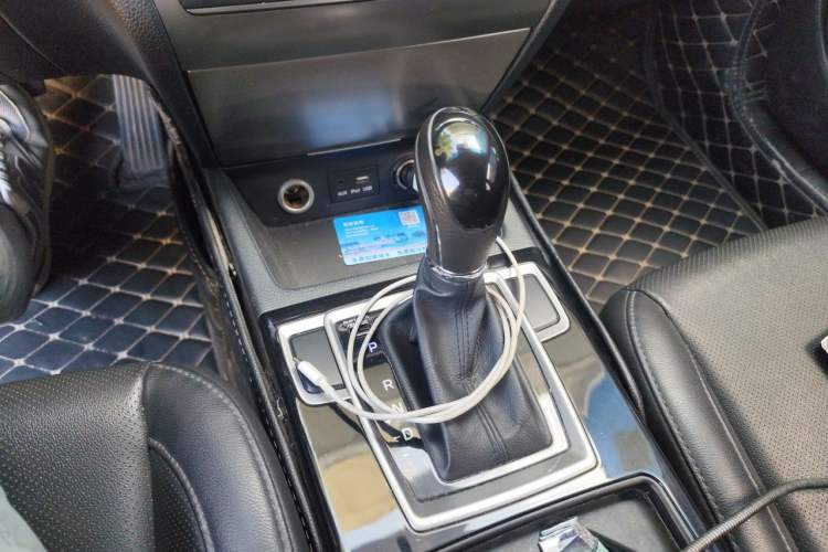 Used Hyundai Mistra 2014 1.8L Automatic Smart GLS Gear Lever