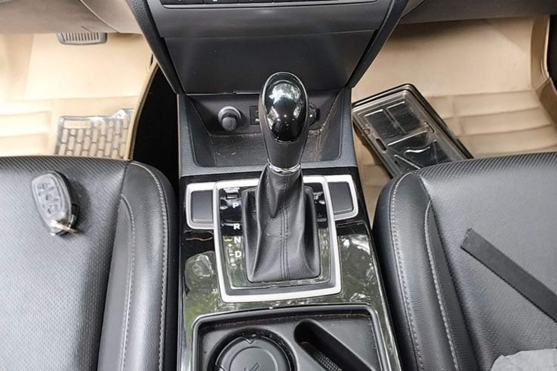 Used Hyundai Mistra 2014 1.8L Automatic Smart GLS Gear Lever