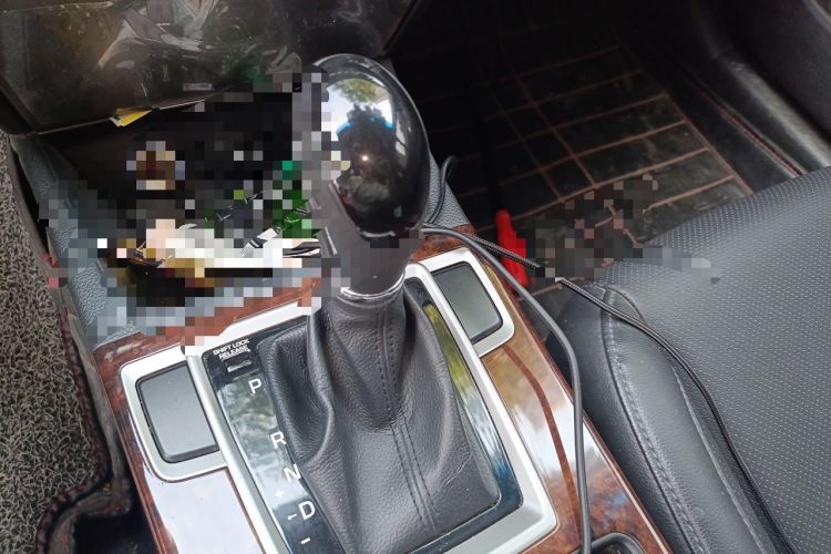 Used Hyundai Mistra 2014 1.8L Automatic Deluxe DLX Model Gear Lever