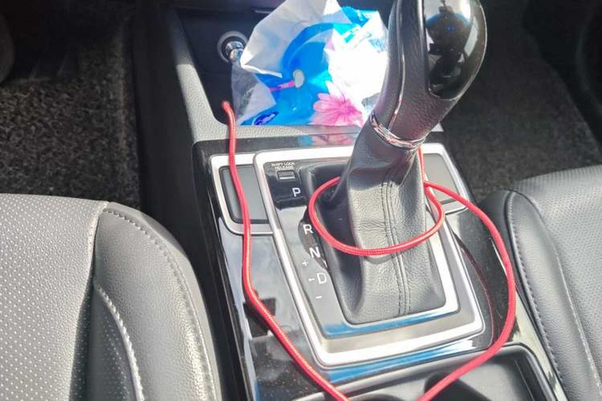 Used Hyundai Mistra 2014 1.8L Automatic Smart GLS Gear Lever