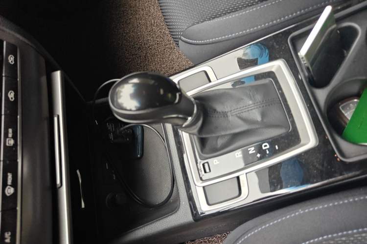 Used Hyundai Mistra 2014 1.8L Automatic Comfort Model GL Gear Lever