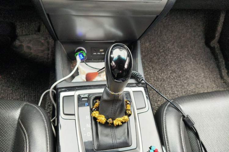 Used Hyundai Mistra 2014 1.8L Automatic Smart GLS Gear Lever