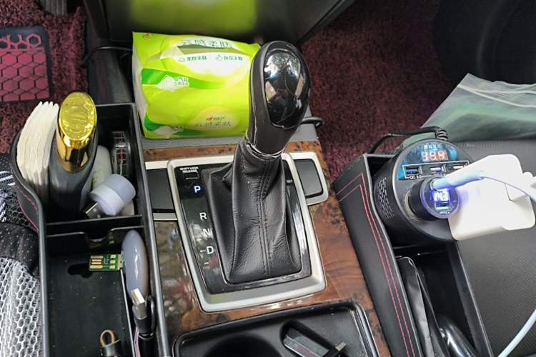 Used Hyundai Mistra 2014 1.8L Automatic Deluxe DLX Model Gear Lever