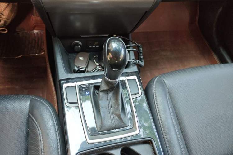 Used Hyundai Mistra 2014 1.8L Automatic Smart GLS Gear Lever