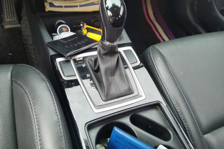 Used Hyundai Mistra 2014 1.8L Automatic Smart GLS Gear Lever