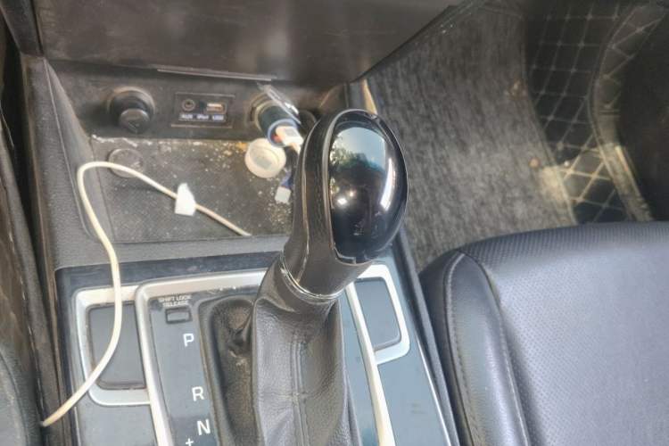Used Hyundai Mistra 2014 1.8L Automatic Smart GLS Gear Lever