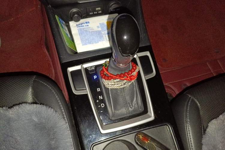 Used Hyundai Mistra 2014 1.8L Automatic Deluxe DLX Model Gear Lever