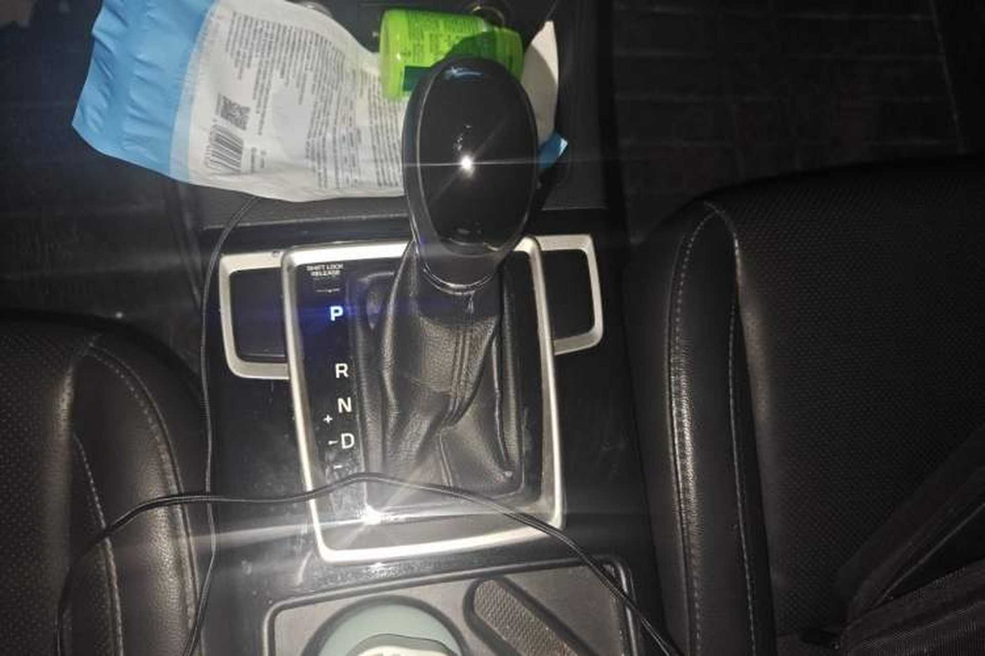 Used Hyundai Mistra 2014 1.8L Automatic Deluxe DLX Model Gear Lever