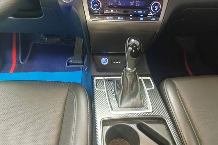 Used Hyundai Mistra 2014 1.8L Automatic Deluxe DLX Model Gear Lever